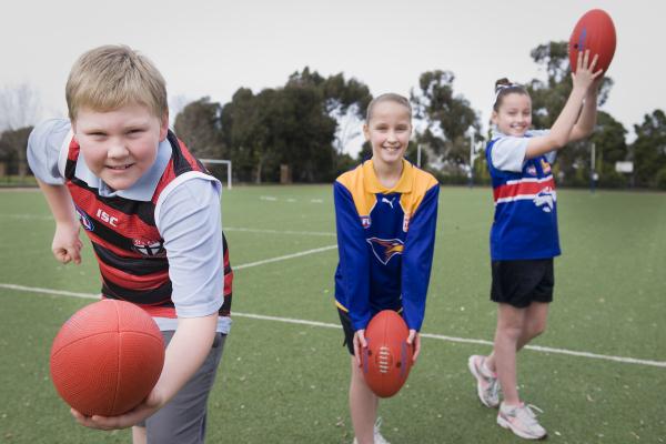 FOOTY_102853_02.jpg
