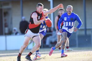 Kangaroos push Bombers to brink with big result at home