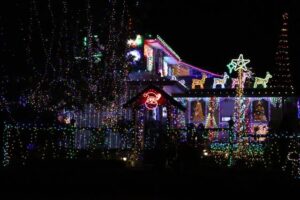 Special prize for best Christmas lights in Berwick, says Cr Scott Dowling