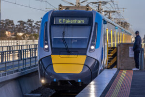 Trains resume on Pakenham line after incident in Berwick