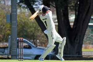 Bulls dominate Pakenham