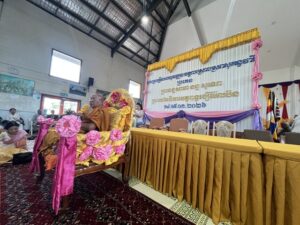 Respected senior monk celebrates birthday